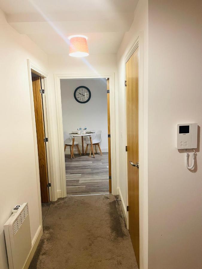 #0509 Two Bedroom Serviced Apartment- Free Parking Derby Zewnętrze zdjęcie